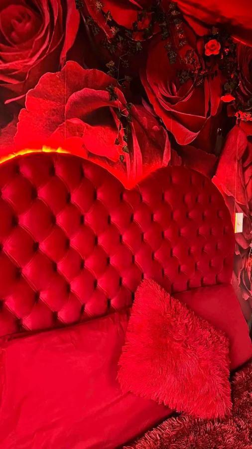 Thehottiehouse: Fun Fantasy Experience Apt On Blvd *